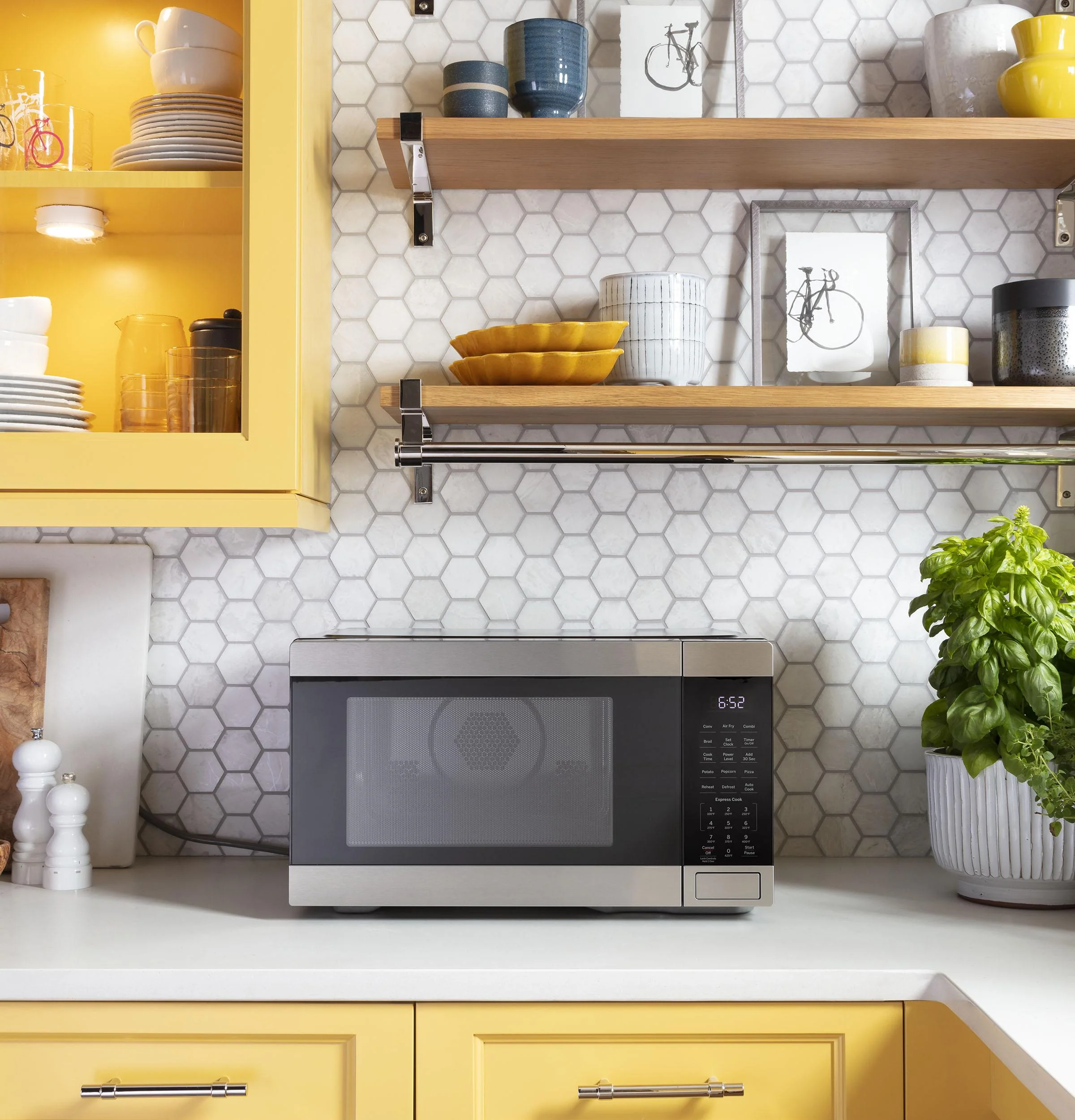Ge Appliances JES1109RRSS Ge® 1.0 Cu. Ft. Capacity Countertop