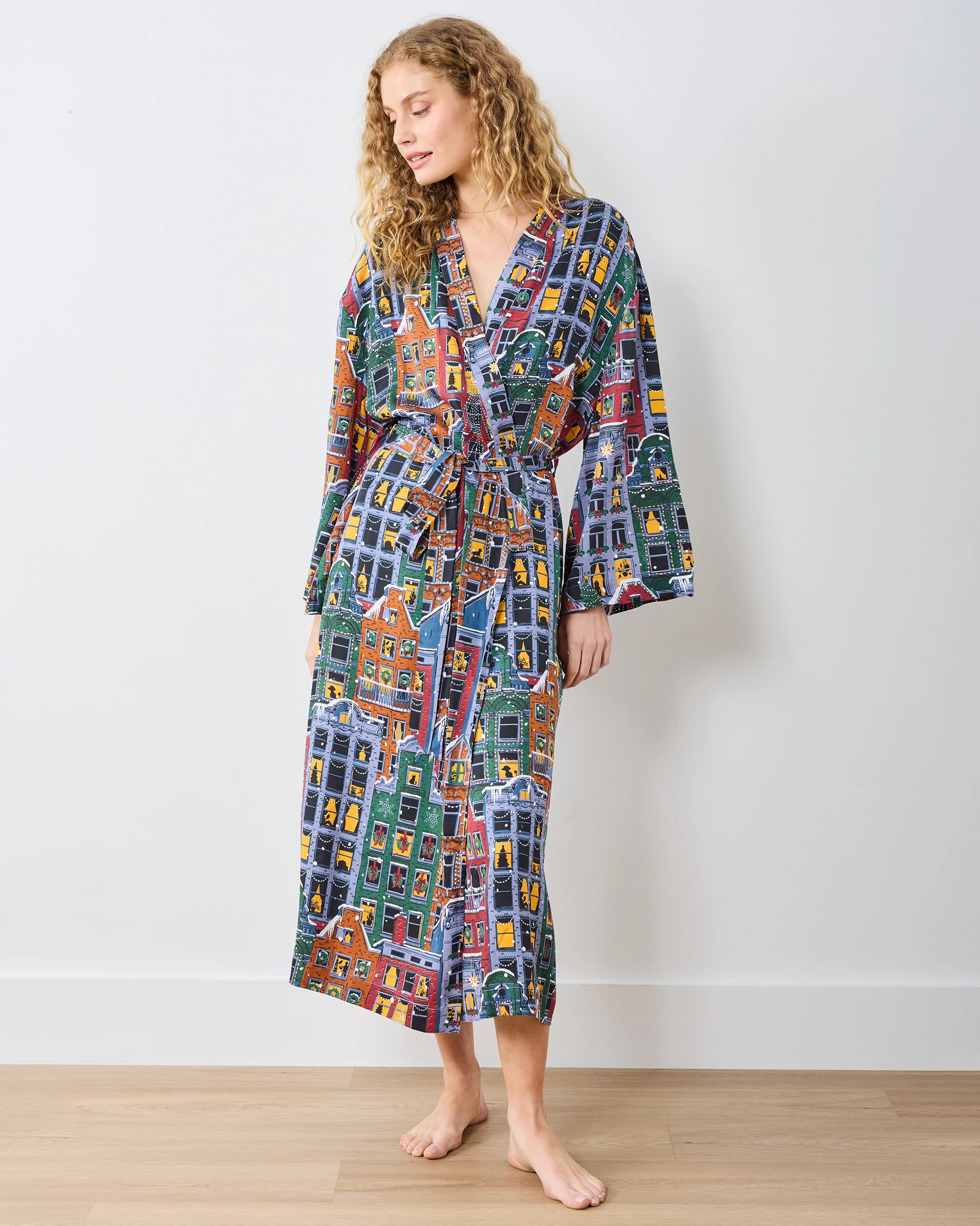 Manhattan Christmas – Eco Satin Chic to Sleep Nightie & Robe Bundle ...