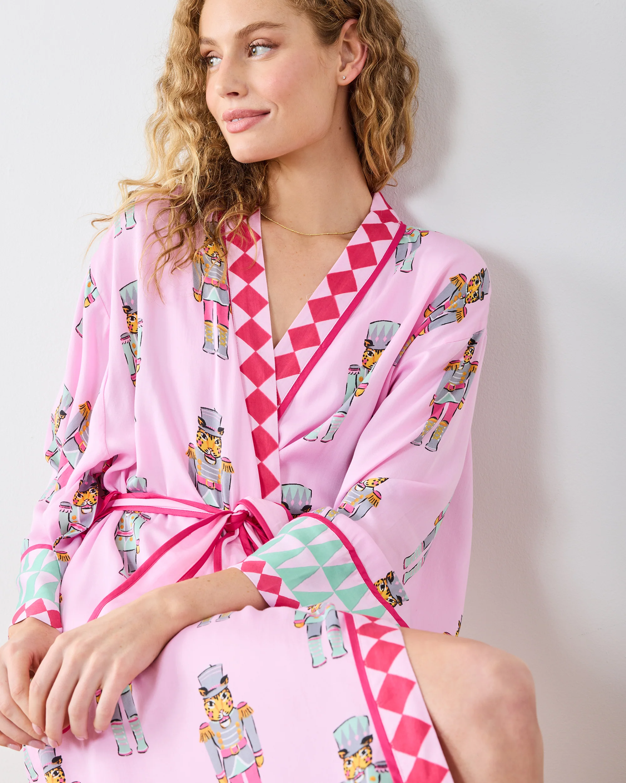 Candy Robe Leopard Nutcrackers – Eco Satin Robe – Pink Candy Cane – pntesh