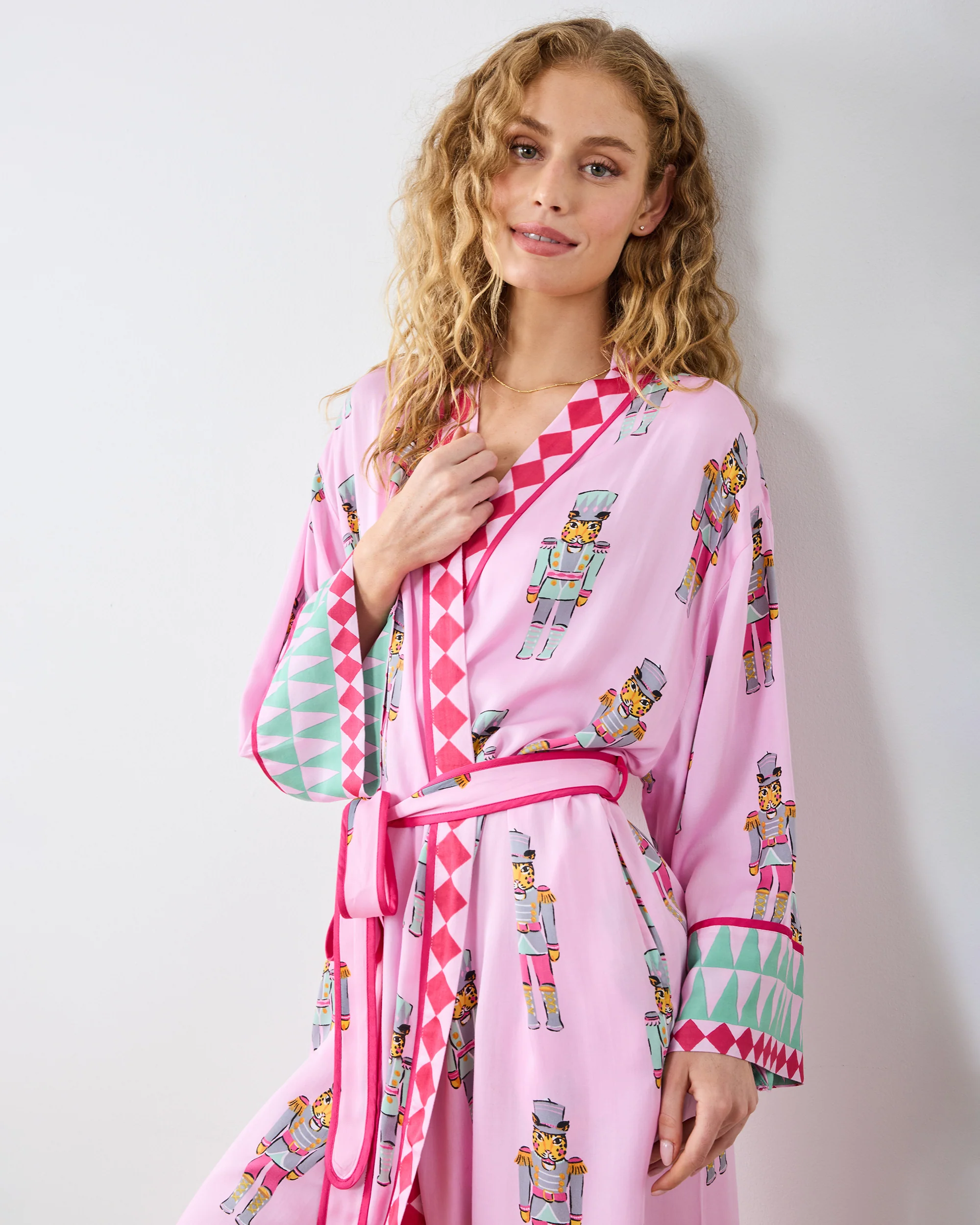 Candy Robe Leopard Nutcrackers – Eco Satin Robe – Pink Candy Cane – pntesh