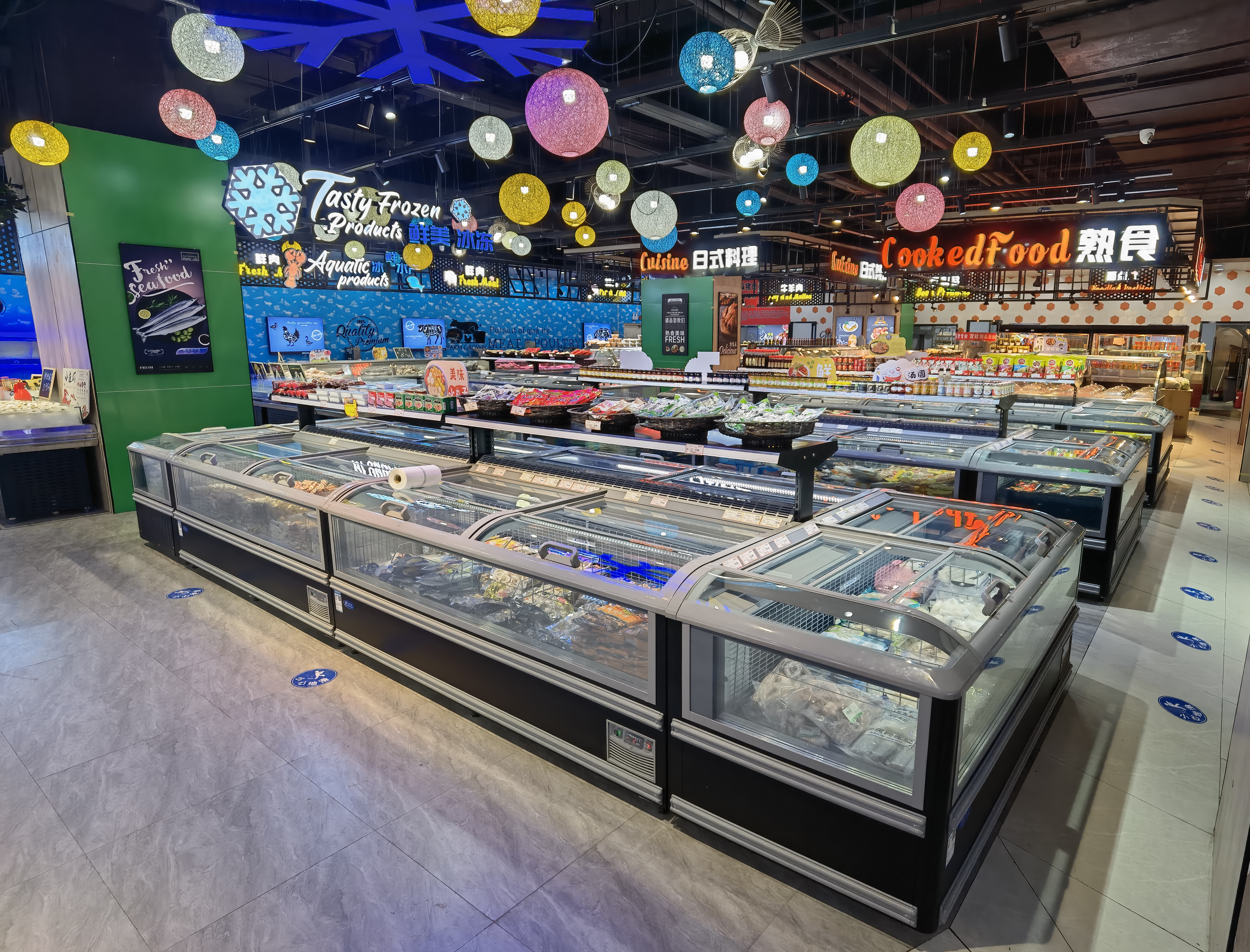 ASIA-STYLE TRANSPARENTISLAND FREEZER