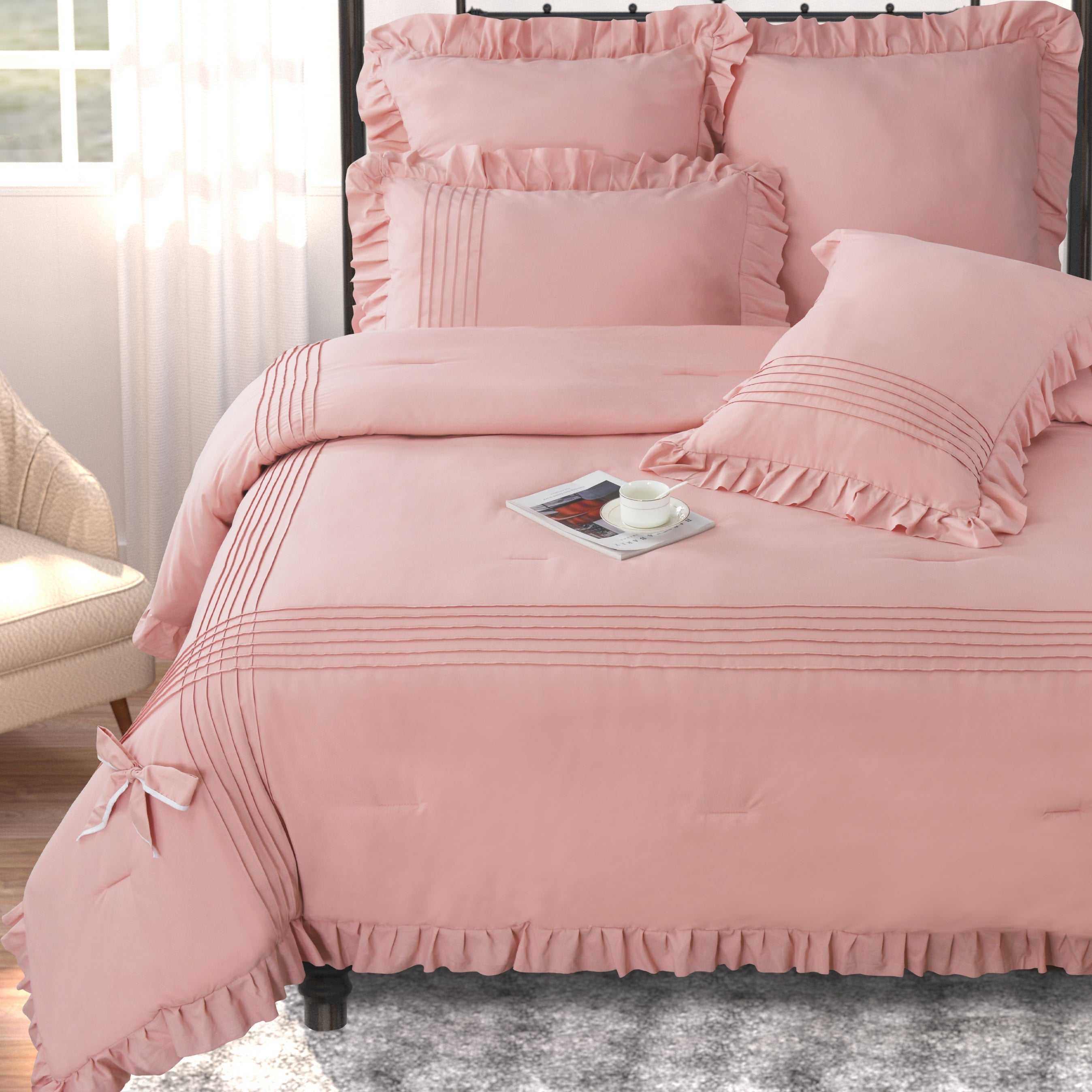 HIG 5 Pieces Chic Pleated Comforter Set with Handmade Ruffles,Princess Vintage Bed Set with Adorable Bow Tie, Modern Farmhouse Down Alternative Bedding Set