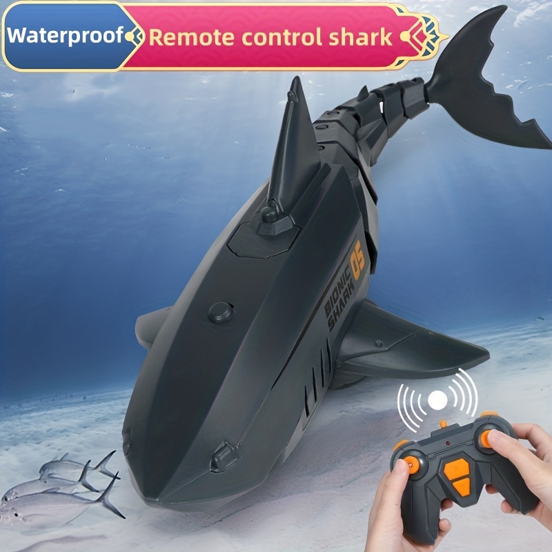 Simulation Electric Remote Control Light Shark Water Play Swing Blue Sea Speedboat Giant Tooth Shark Mechanical Model Toy