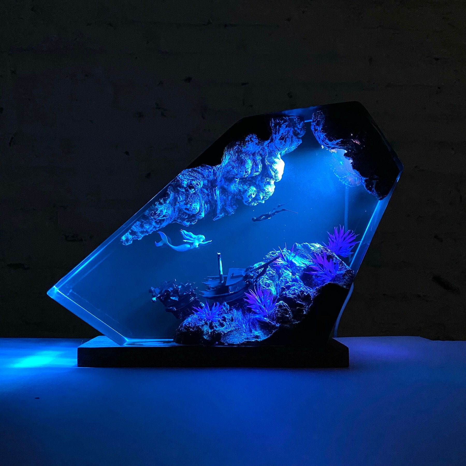 HOT SALE❗❗❗Mermaid Night Light Little Mermaid & Human Epoxy Resin